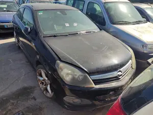 OPEL ASTRA H BERLINA foto 1