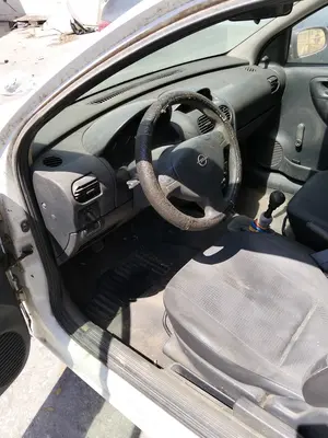 OPEL CORSA C foto 4