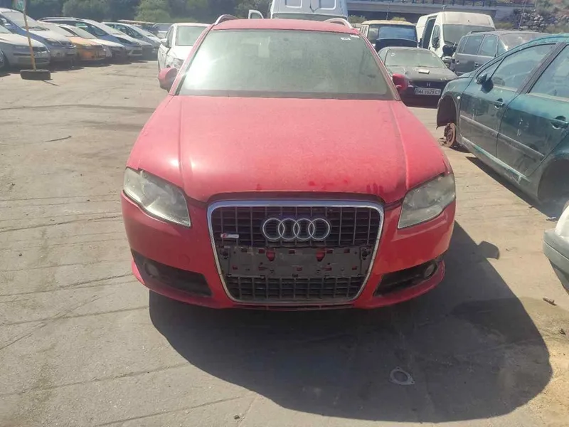 AUDI A4 AVANT (8E)