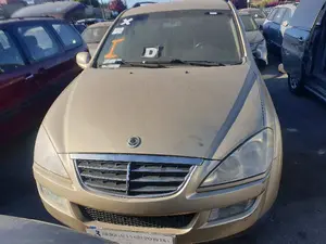 SSANGYONG KYRON foto 1