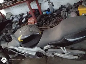 HONDA CBR foto 4