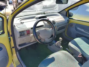 RENAULT TWINGO I (C06) foto 6