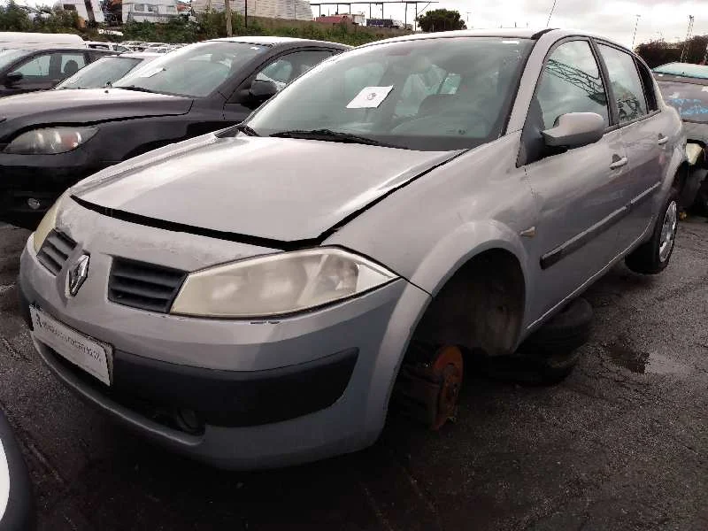 RENAULT MEGANE II CLASSIC BERLINA
