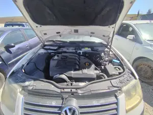 VOLKSWAGEN PASSAT BERLINA (3B3) foto 5