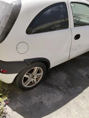 OPEL CORSA C foto 3