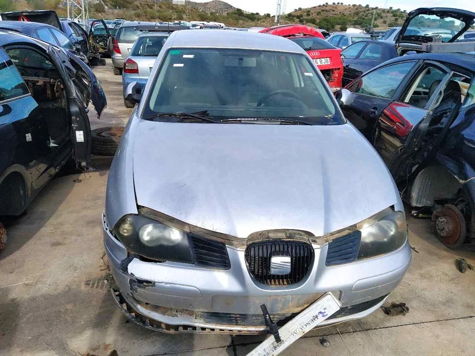SEAT CORDOBA BERLINA (6L2)