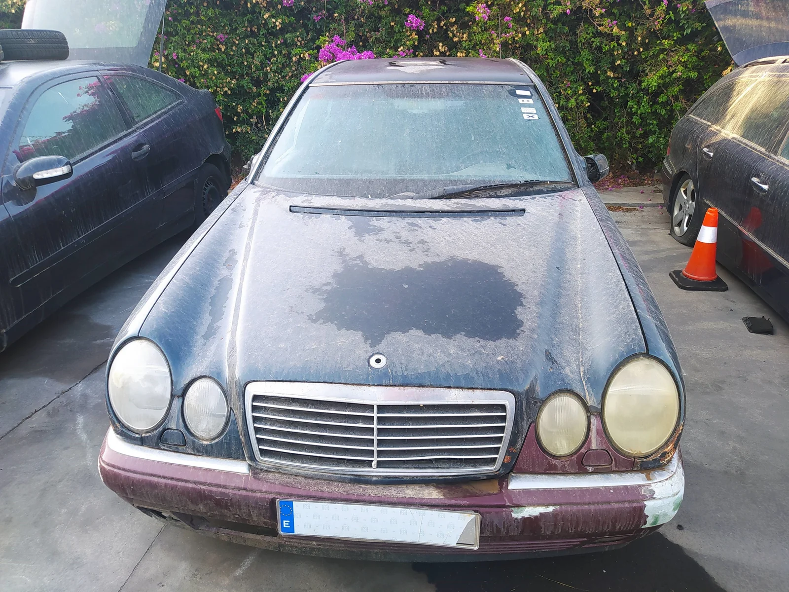 MERCEDES-BENZ CLASE E (BM 210) BERLINA