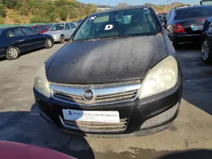 OPEL ASTRA H BERLINA foto 1