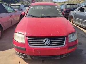 VOLKSWAGEN PASSAT VARIANT (3B6) foto 1