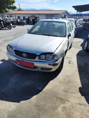 TOYOTA COROLLA (E11) foto 1