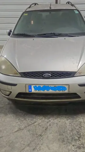 FORD FOCUS FAMILIAR (CAK) foto 1