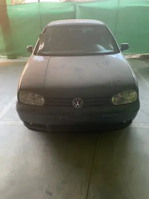 VOLKSWAGEN GOLF IV BERLINA (1J1)(10.1997) foto 1