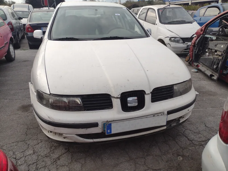 SEAT LEON (1M1)