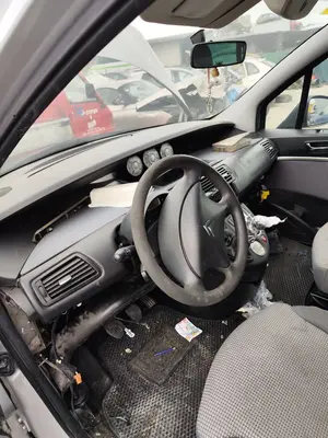 CITROEN C8 foto 4