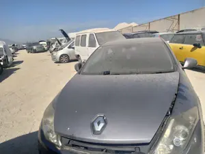 RENAULT LAGUNA III COUPE foto 1