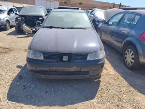 SEAT CORDOBA BERLINA (6K2) foto 1