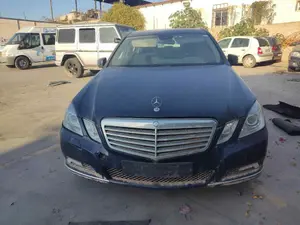 MERCEDES-BENZ CLASE E (BM 212) LIM. foto 1