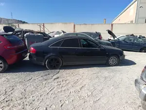 AUDI A6 AVANT (4B5) foto 2