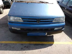 PEUGEOT 806 foto 1