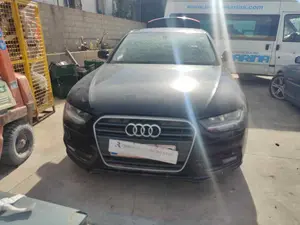 AUDI A4 BERLINA (8K2) foto 1