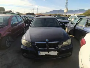 BMW SERIE 3 BERLINA (E90) foto 1