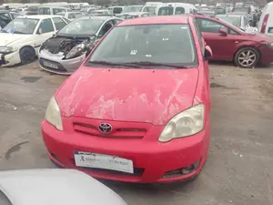 TOYOTA COROLLA (E12) foto 1