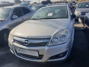 OPEL ASTRA H BERLINA foto 1