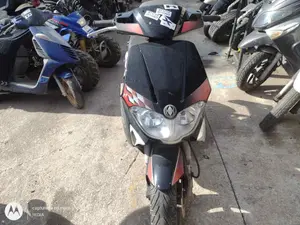 PIAGGIO (VESPA) (VESPA) GILERA foto 3
