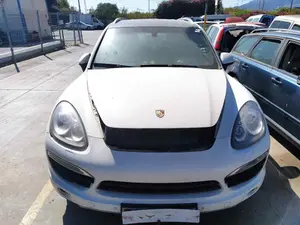 PORSCHE CAYENNE (TIPO 92A) foto 1