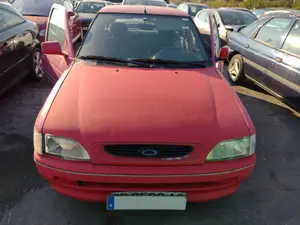 FORD ESCORT BERL./TURNIER foto 1