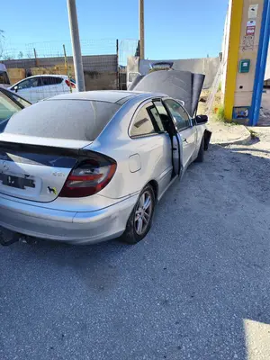 MERCEDES-BENZ CLASE C (BM 203) SPORTCOUPE foto 1