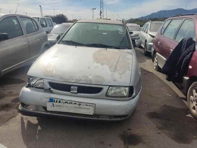 SEAT CORDOBA BERLINA (6K2)