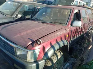 TOYOTA HILUX '0 SURF foto 5
