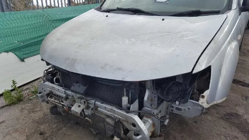 MITSUBISHI OUTLANDER (CW0)