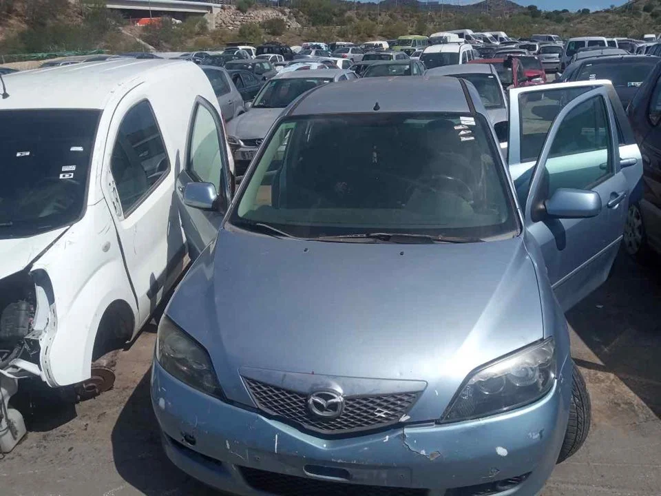 MAZDA 2 BERLINA (DY)