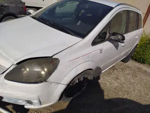 OPEL ZAFIRA B foto 3