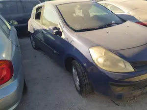 RENAULT CLIO III foto 3