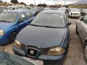SEAT IBIZA (6L1) foto 1