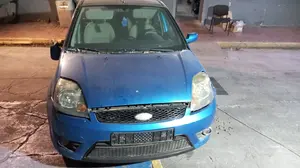 FORD FIESTA (CBK) foto 1